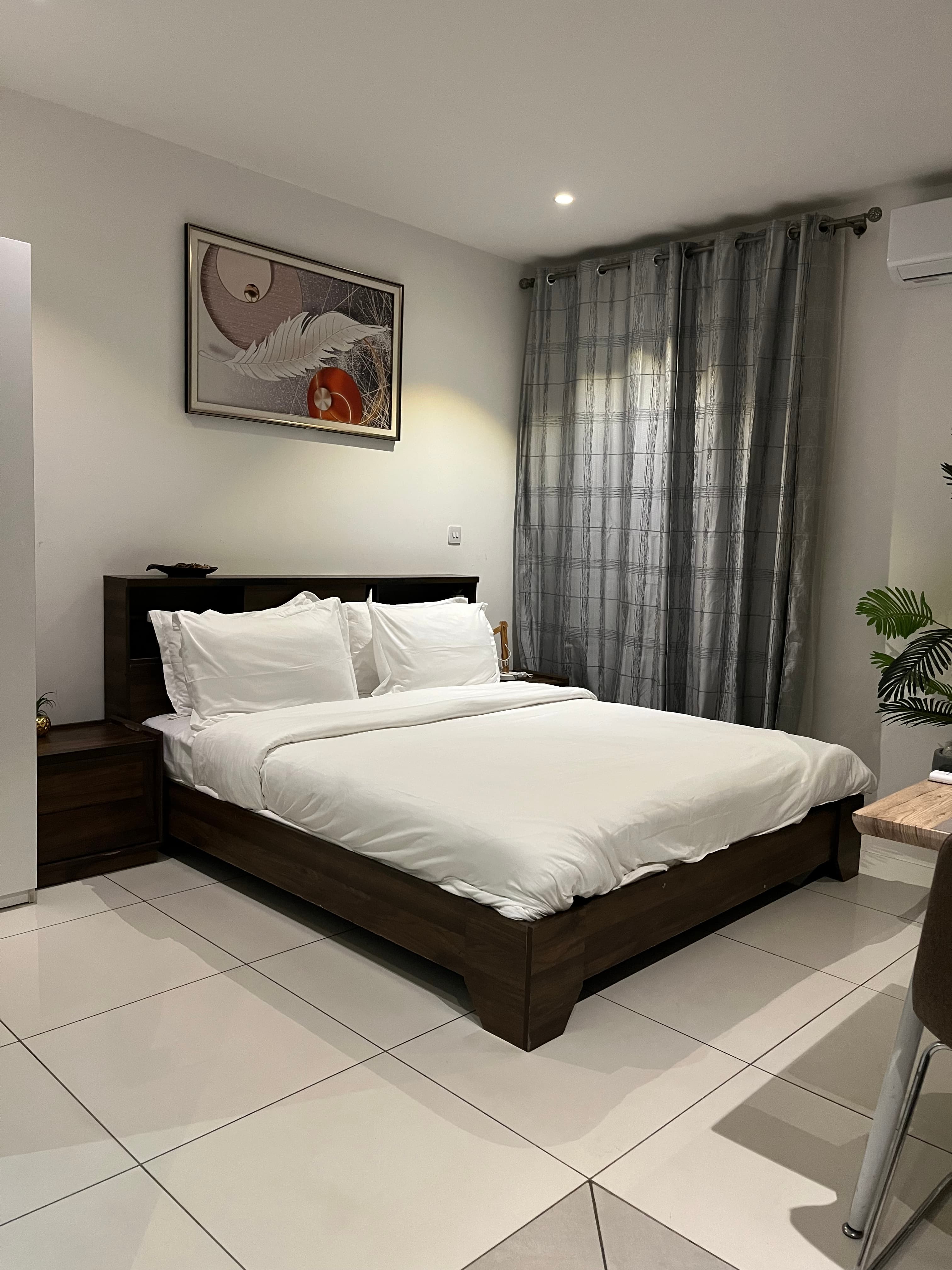 Executive Deluxe Studio  10