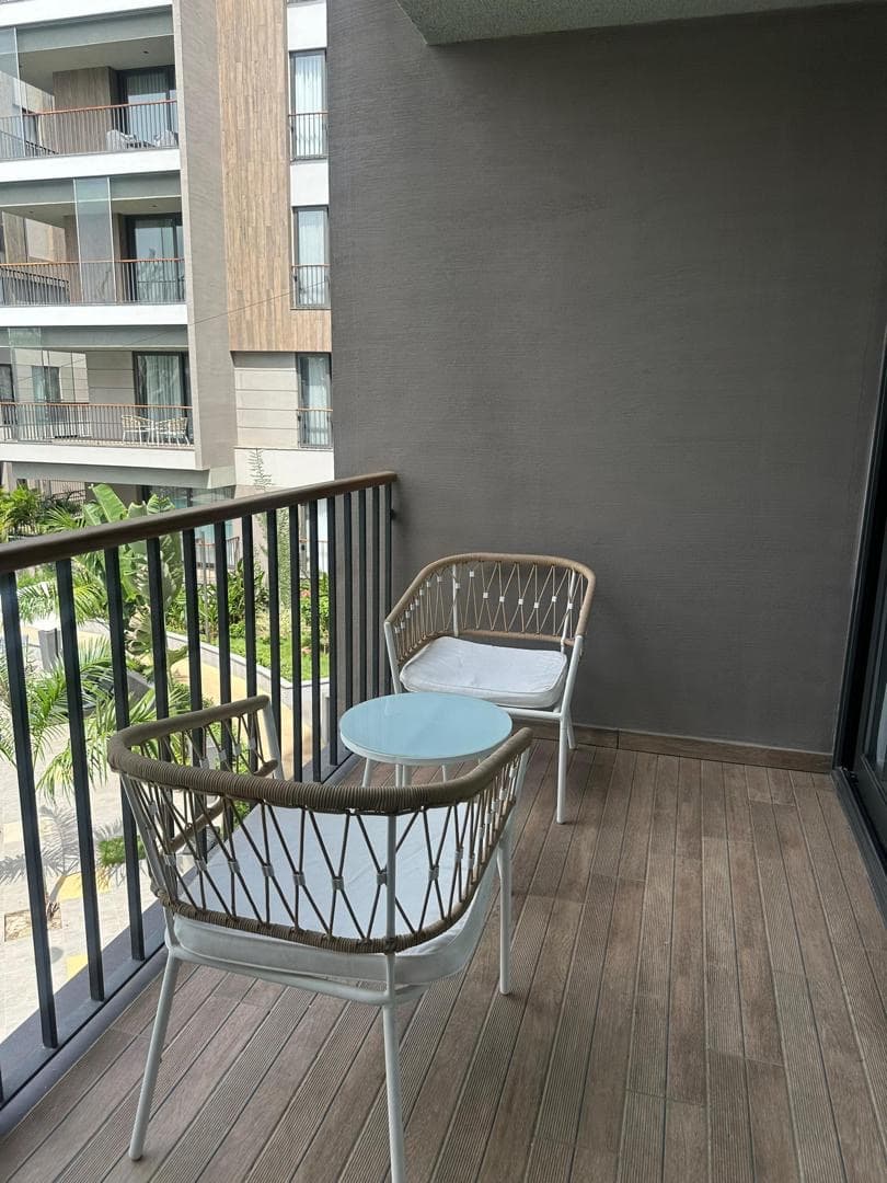 One Bedroom Apartment  7