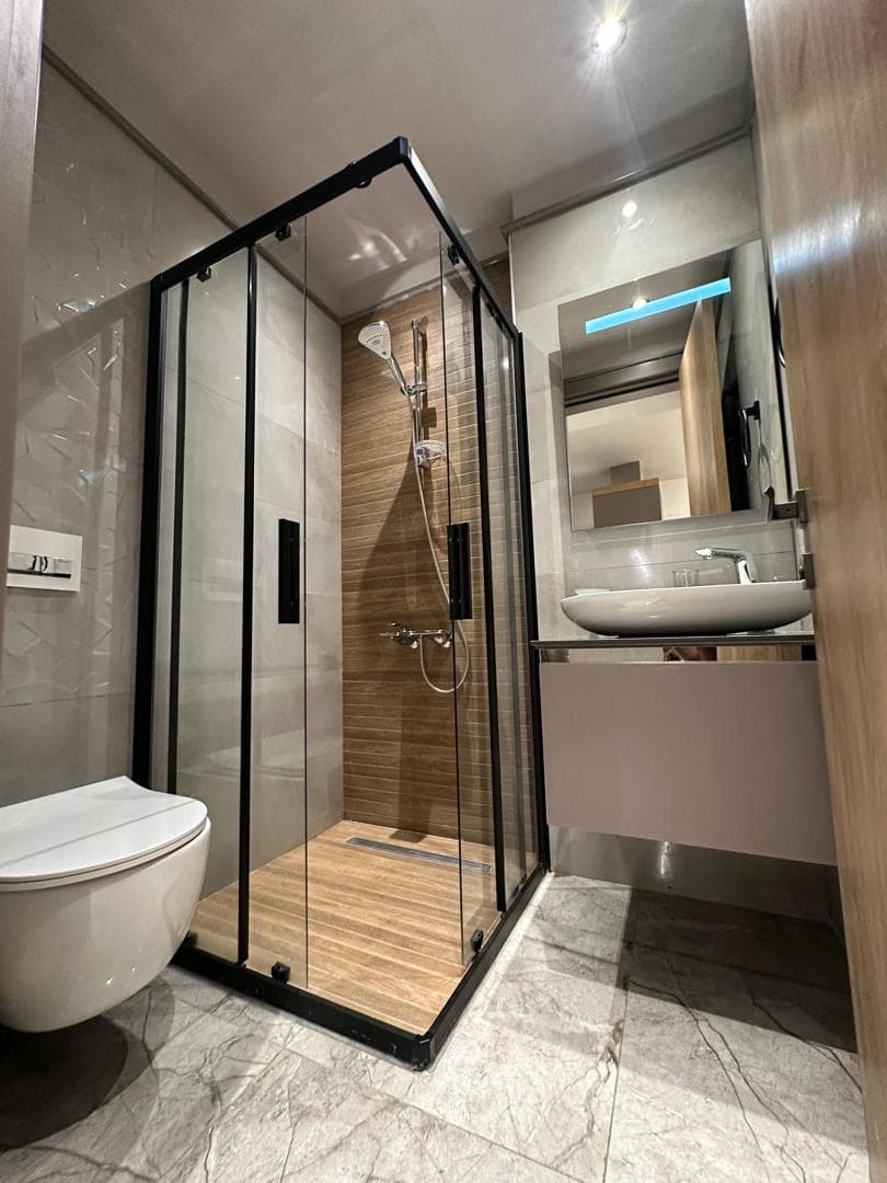 One Bedroom Apartment  8