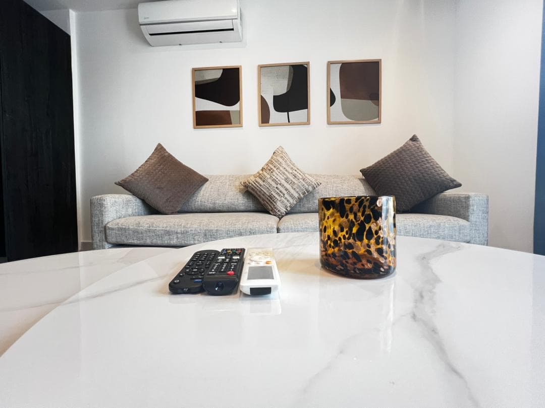 One Bedroom Apartment  5